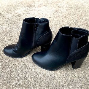 Women’s ankle boots